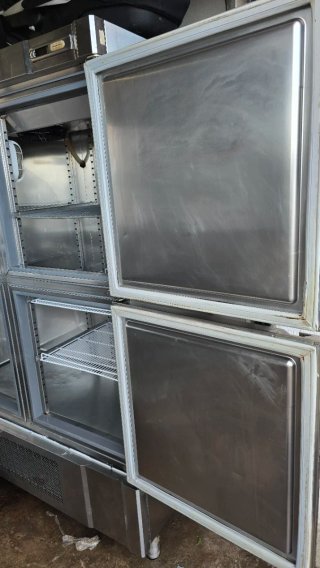 Nevera industrial 4 puertas Infrrico