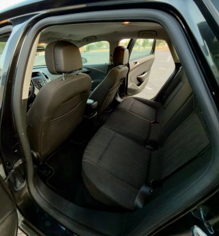 Opel Astra 2012