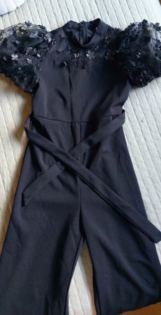 Mono elegante niña negro