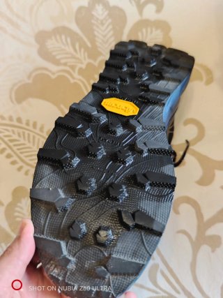 Zapatillas de montaña Normal negras y azules
