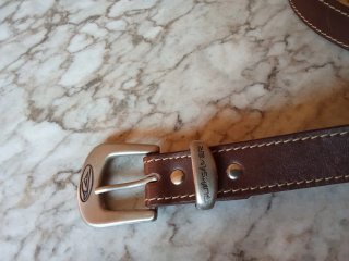 Cinturón de Cuero Quiksilver Marrón y Plateado
