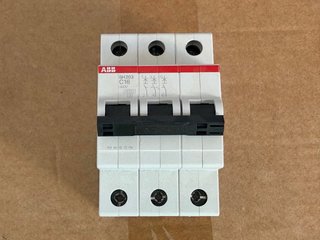 Interruptor Térmico ABB SH203 C16 16A