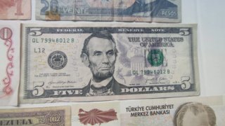Lote de 34 Billetes Mundo