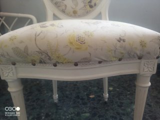 Silla antigua estilo Luis XV