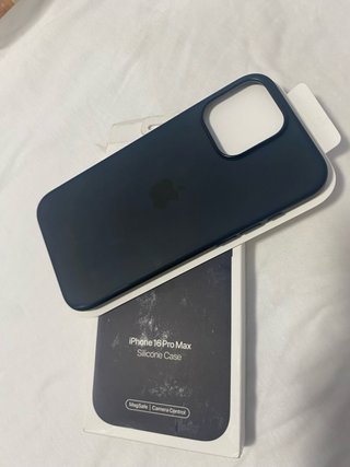 Funda iPhone 16 Pro Max Apple, Original de Apple.