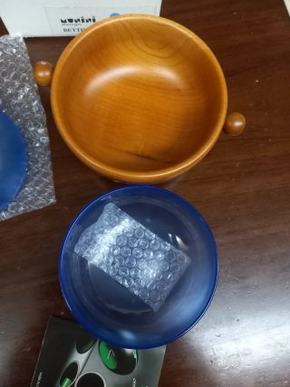 Porta bon bon in legno e blu