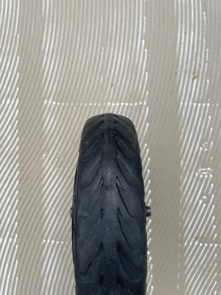 Rueda maciza patinete eléctrico con disco