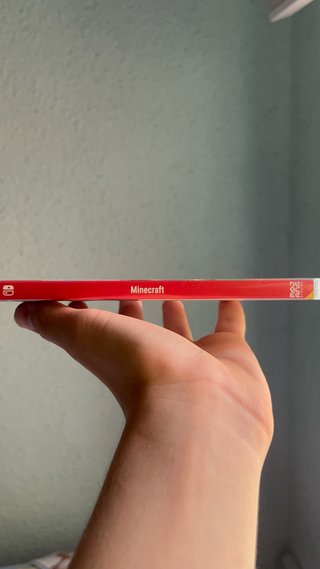 Nintendo Switch OLED Rosso e Blu + Extra in OFFERTA!