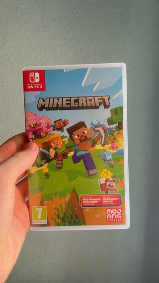 Nintendo Switch OLED Rosso e Blu + Extra in OFFERTA!