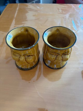 Set di figure in ceramica vintage per liquori/vini