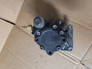Bomba Dirección Asistida Mercedes Clase E