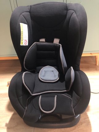 Silla coche bebé negra