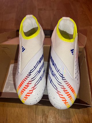Botas fútbol Adidas Predator niño nuevas
