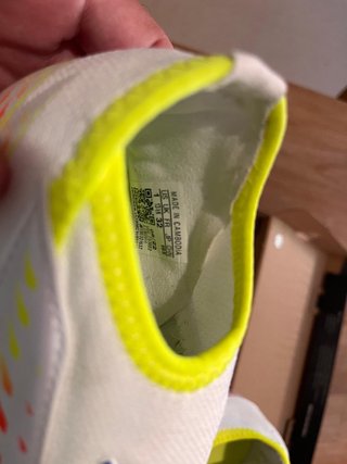 Botas fútbol Adidas Predator niño nuevas