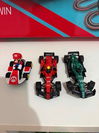 Scalextric Compact Formula Race to Win
