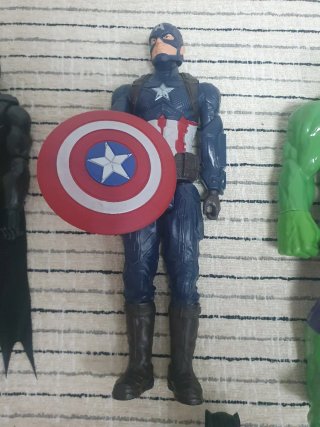 Muñecos Superhéroes Marvel y DC