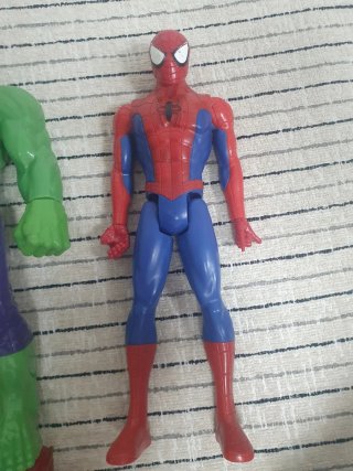 Muñecos Superhéroes Marvel y DC