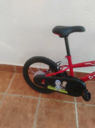 Bicicleta roja Toplife sin usar