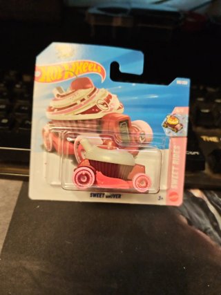 Hot Wheels Sweet Rides Sweet Driver