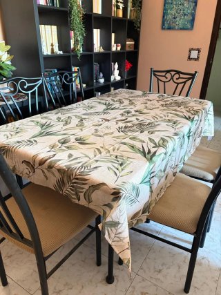 Mesa madera y forja con 6 sillas