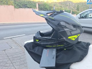 Casco frx helios carbon