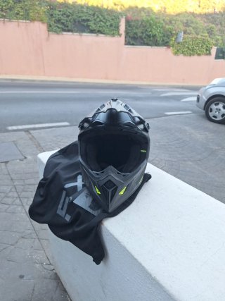 Casco frx helios carbon