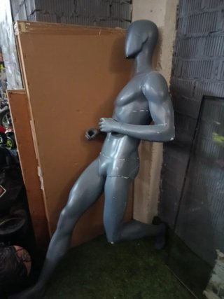 Maniquí Decathlon Atletismo Gris