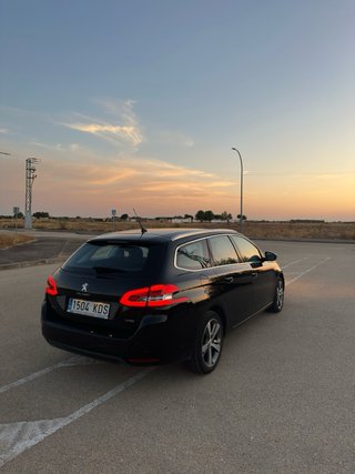Peugeot 308 2017