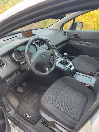 Peugeot 5008 7 plazas 186.000kms 1.6 hdi etiqueta