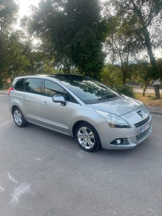 Peugeot 5008 7 plazas 186.000kms 1.6 hdi etiqueta