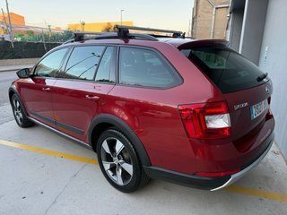 Skoda Scout 184 DSG NACIONAL 2015 180.000KM