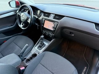 Skoda Scout 184 DSG NACIONAL 2015 180.000KM