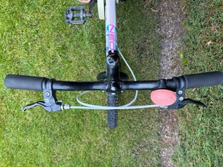 Bicicleta infantil niña Qüer 16” NEO