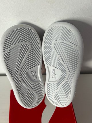 Zapatillas Puma Niños Talla 21.