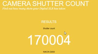 Nikon D850 con empuñadura vertical