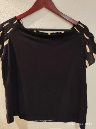 Blusa Trucco Estampada Hombros Descubiertos