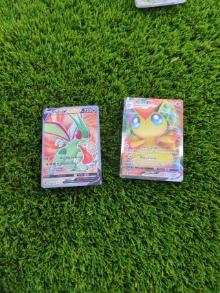 Cartas Pokémon Variadas