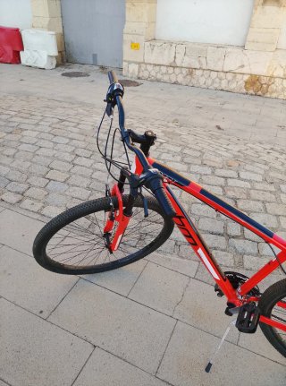 Bicicleta Montaña Roja
