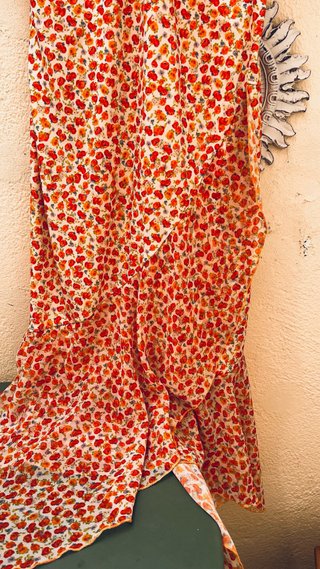 Vestido volantes flores Zara Talla L