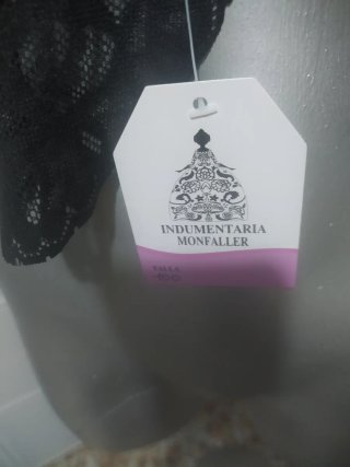 Mantilla de encaje negro