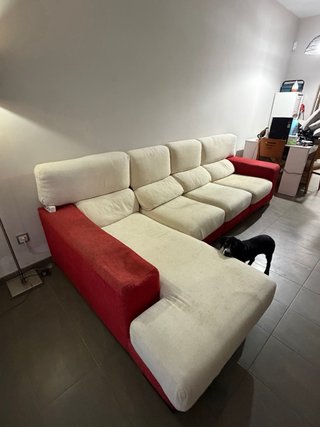 Sofá chaise longue 4 plazas beige y rojo
