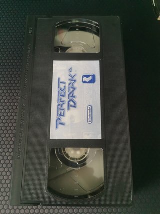 Perfect Dark Lote Gameboy Color y VHS
