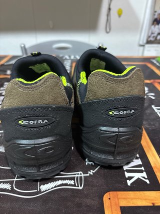 Zapatos de trabajo Cofra Talla 43