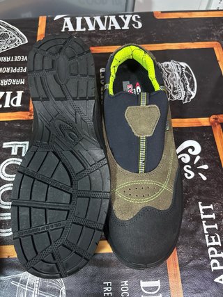 Zapatos de trabajo Cofra Talla 43