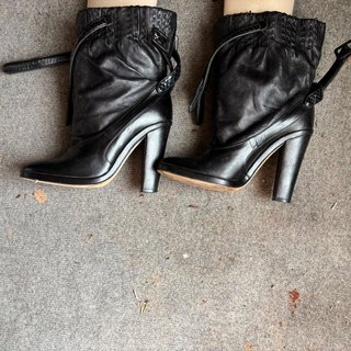 Botines Loewe Piel Negro Caña Fruncida