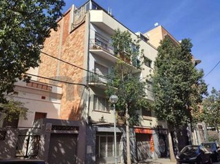 Local comercial en venta en Fondo en Santa Coloma de Gramanet