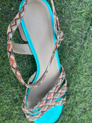 Sandalias Bellehari Turquesa Multicolor