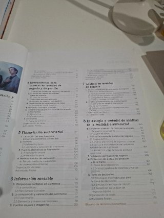 Empresa y diseño de modelos de negocio, 2 Bachi...