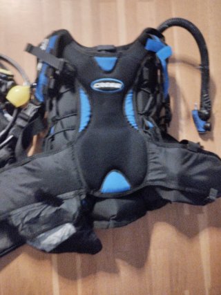 Aletas Cressi, Jacket y Regulador