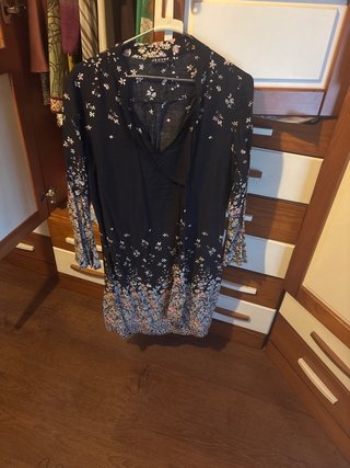 Vestido JEUVRE floral negro talla S